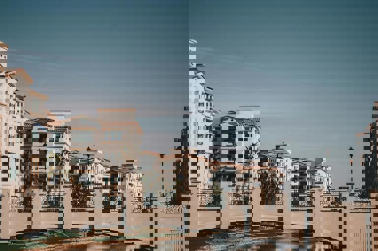 Coordinated Raids Strike 15 Exclusive Properties in Sandbanks Amid Enigmatic Group Investigation